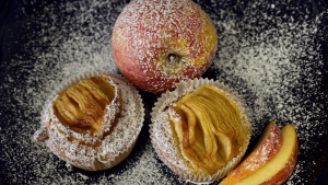 Pastel de manzana en freidora de aire