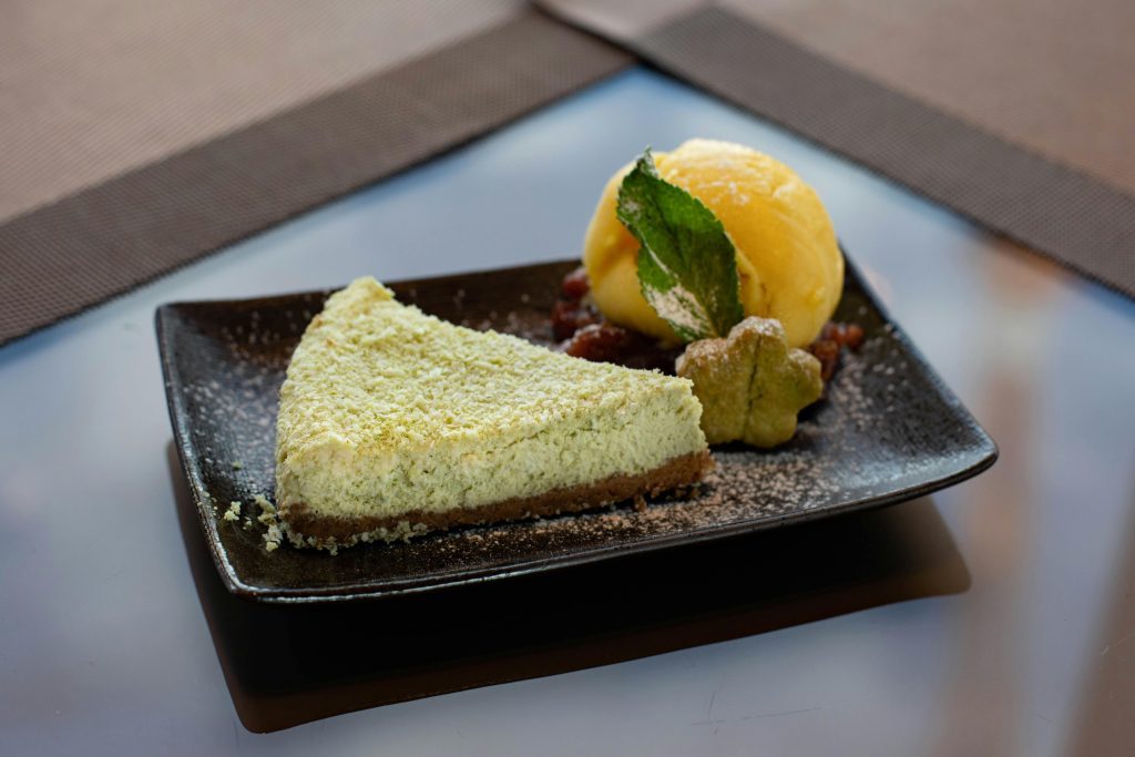 Tarta de queso y pistacho en freidora de aire